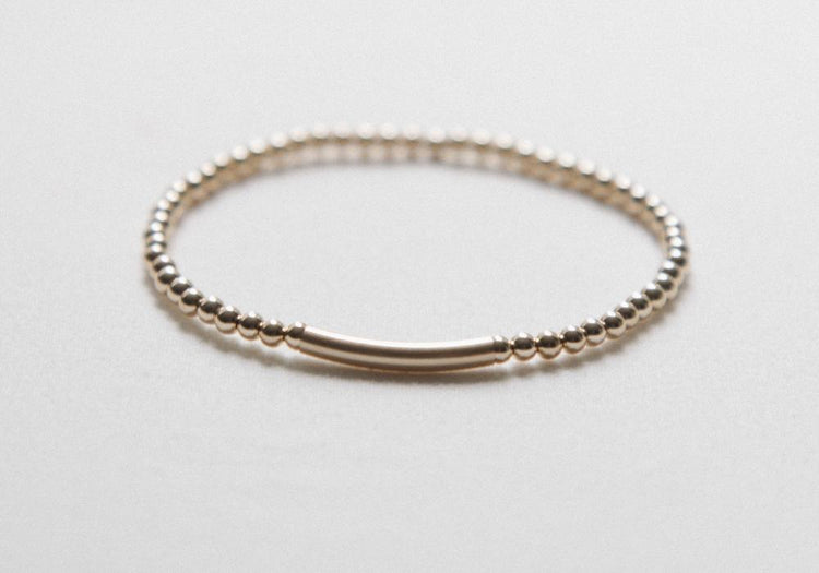 Plain Gold Bracelets with Bar